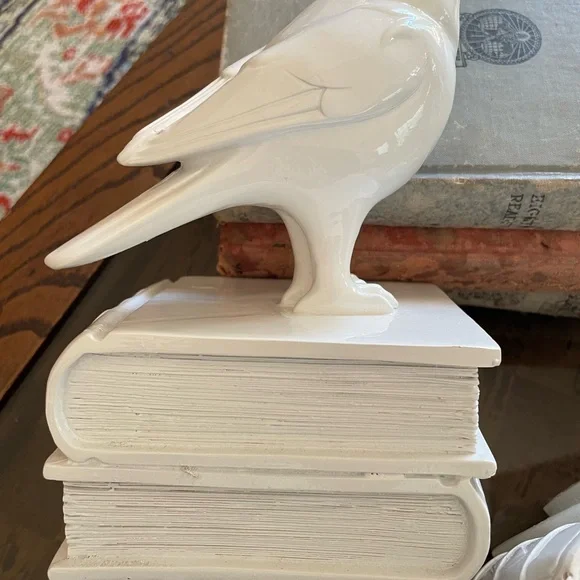Elegant White Bird Bookends - Picture 4 of 6